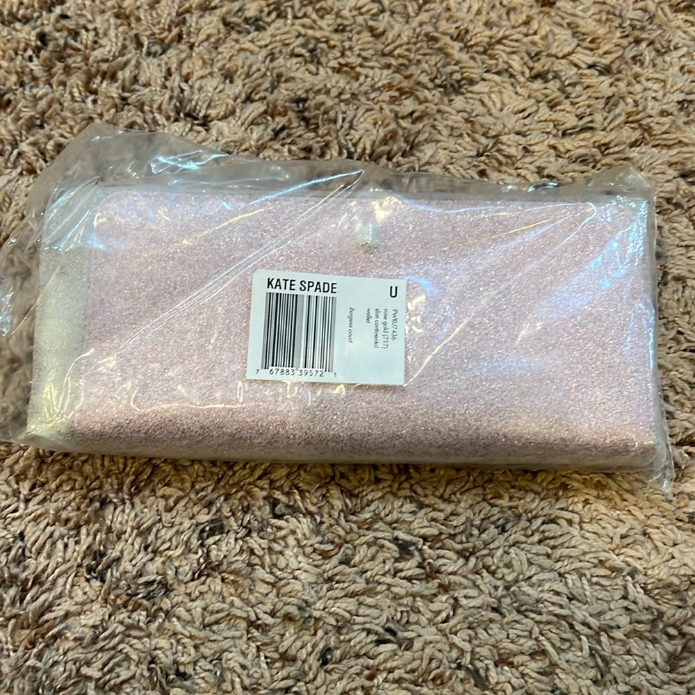 Kate Spade Burgess Court Slim Continental Wallet